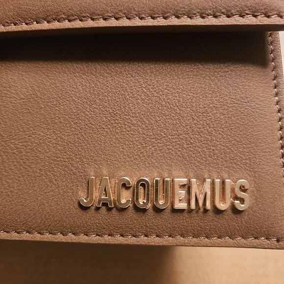 Jacquemus Le Grand Bambino NWOT - Picture 6 of 10